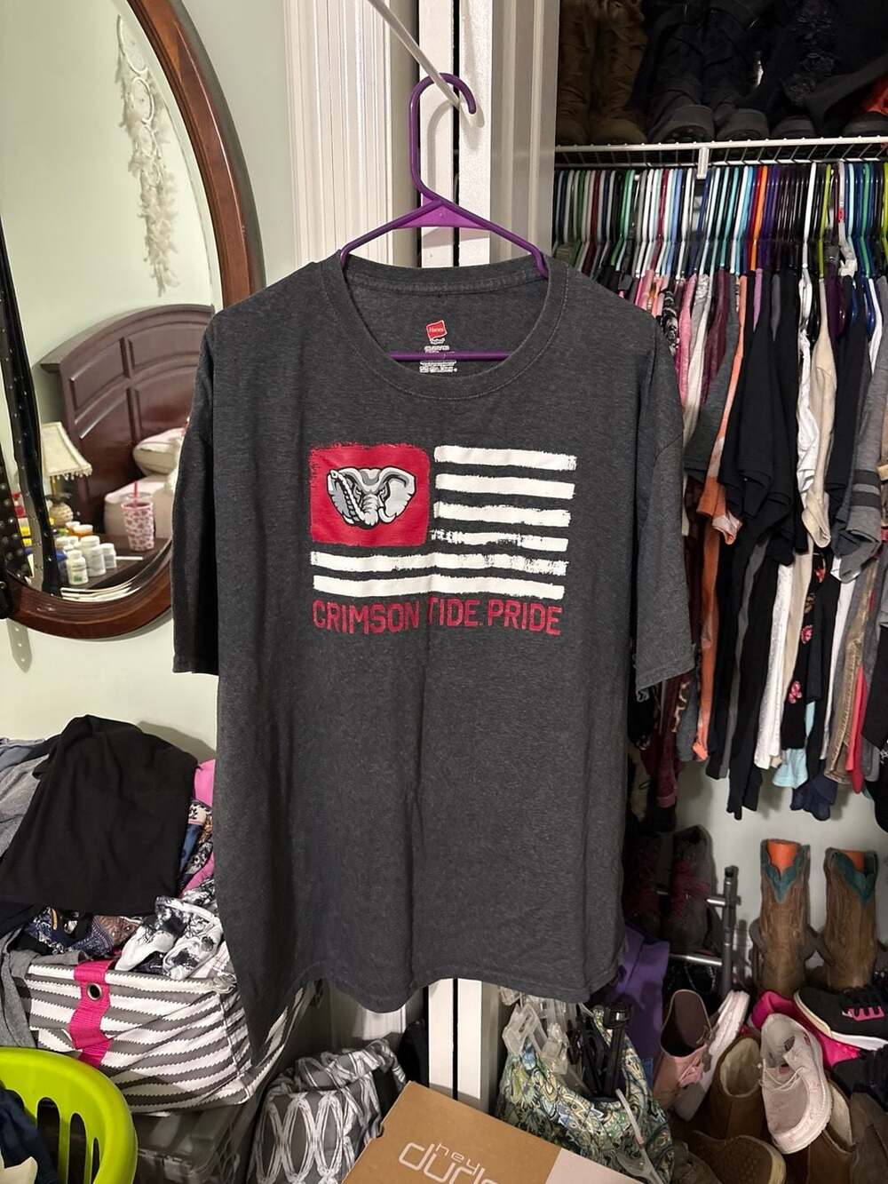 Hanes Alabama Crimson Tide Pride Flag Graphic T-Shirt Size 2XL